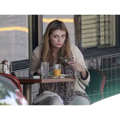 Mischa Barton beim Frustessen