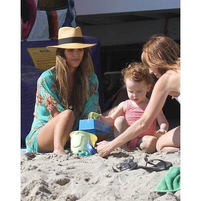 Jessica Alba genießt Auszeit mit der Familie