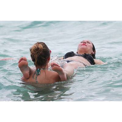 Hayden Panettiere sexy im Bikini