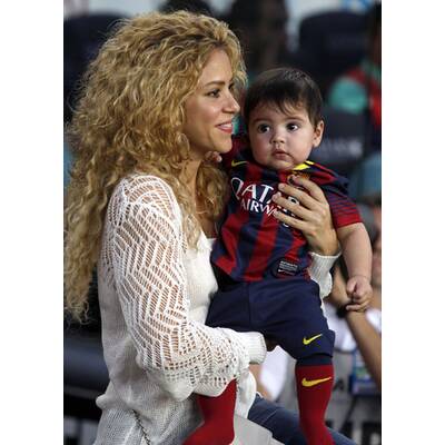 Shakira mit Sohn Milan bei Fußball-Match