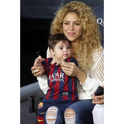 Shakira mit Sohn Milan bei Fußball-Match
