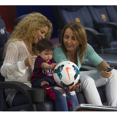 Shakira mit Sohn Milan bei Fußball-Match