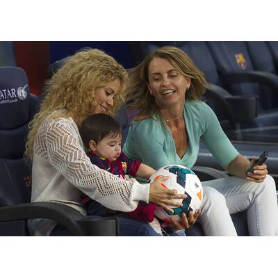 Shakira mit Sohn Milan bei Fußball-Match