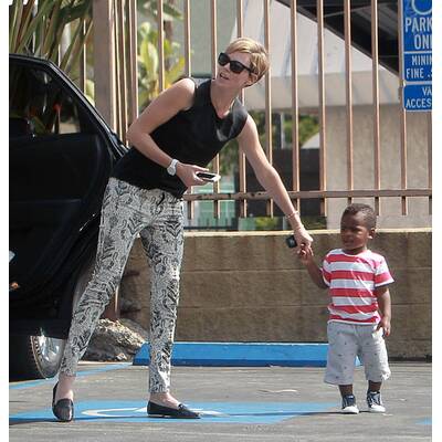 Charlize Theron mit Sohn Jackson