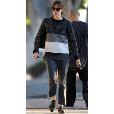 Versteckt Jennifer Garner da etwa einen Babybauch? 