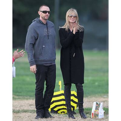 Heidi Klum mit Martin Kristen am Fußballplatz