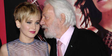 Jennifer Lawrence, Donald Sutherland