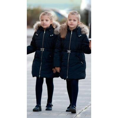 Prinzessin Leonor und Prinzessin Sofia zu Besuch beim Opa