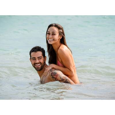 Jesse Metcalfe: Sexy Strand-Urlaub mit Freundin