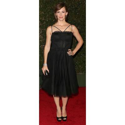 Versteckt Jennifer Garner da etwa einen Babybauch? 