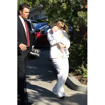 Fergie & Josh Duhamel lassen baby Axl taufen
