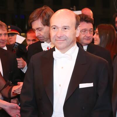 18. Präsident Heinz Fischer grüßt zum letzten Mal. 