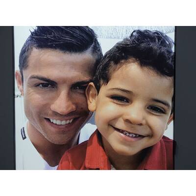 Cristiano Ronaldo nimmt Sohn zur Museums-Eröffnung mit
