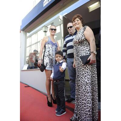 Cristiano Ronaldo nimmt Sohn zur Museums-Eröffnung mit