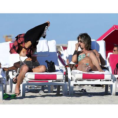 Martha Graeff: Hoppla, ein Busenblitzer 