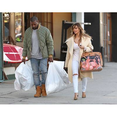 Kim zeigt teuflisches Weihnachtsgeschenk