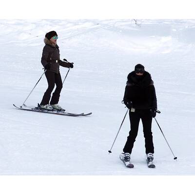 Kim Kardashian im Skiurlaub