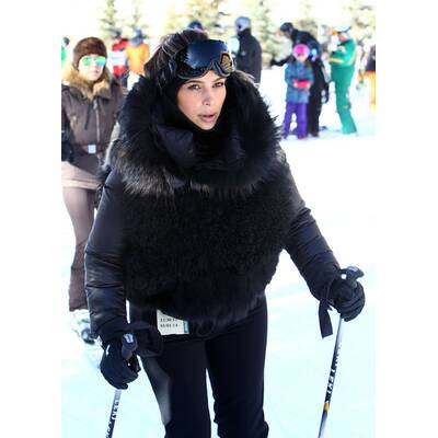Kim Kardashian im Skiurlaub