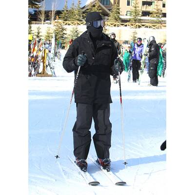 Kim Kardashian im Skiurlaub