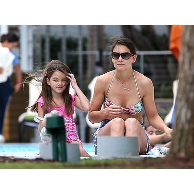 Katie Holmes im Badeurlaub mit Tochter Suri