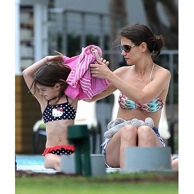 Katie Holmes im Badeurlaub mit Tochter Suri