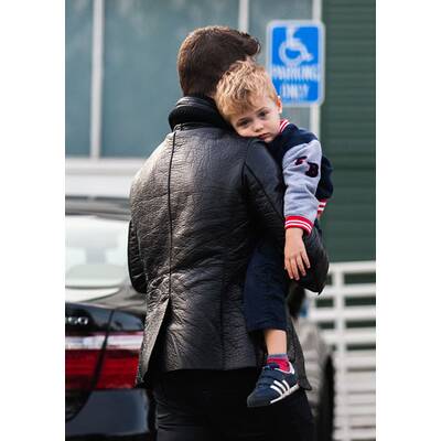 Robin Thicke geht mit Sohn Julian einkaufen