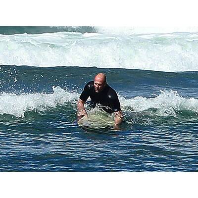 Jason Statham sportelt auf Hawaii