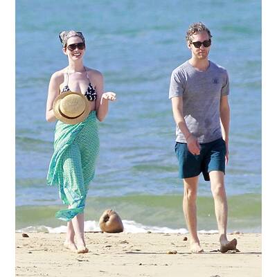 Anne Hathaway glücklich mit Ehemann