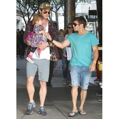Chris Hemsworth bei Lunch-Date mit Frau und Tochter