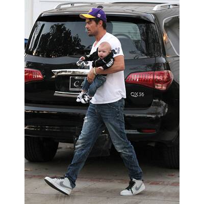 Fergie & Josh zeigen ihren niedlichen Sohn