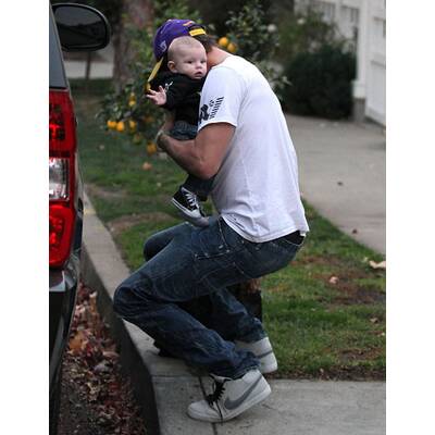 Fergie & Josh zeigen ihren niedlichen Sohn