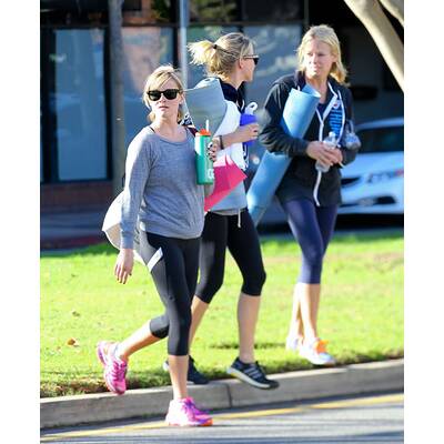 Reese Witherspoon & Naomi Watts: Yoga-Freundinnen
