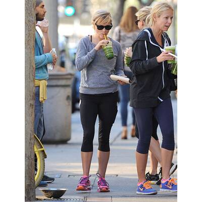 Reese Witherspoon & Naomi Watts: Yoga-Freundinnen