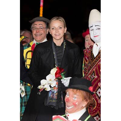 Die monegassischen Royals haben Spaß bei Zirkusfest