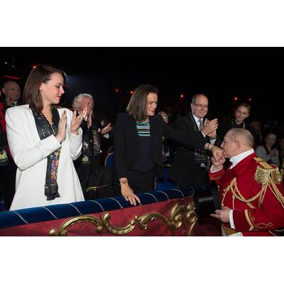 Die monegassischen Royals haben Spaß bei Zirkusfest