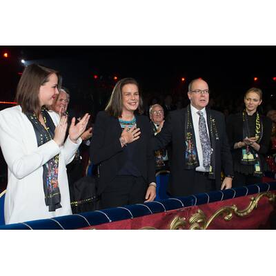 Die monegassischen Royals haben Spaß bei Zirkusfest