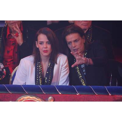 Die monegassischen Royals haben Spaß bei Zirkusfest