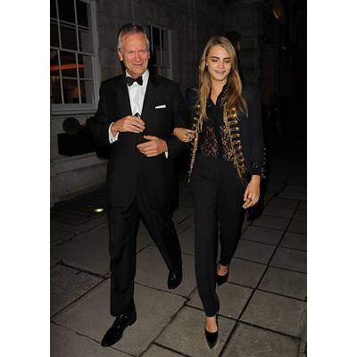 Cara Delevingne mit Papa Charles am Weg zu Charity Dinner