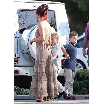 Britney Spears zeigt sich mit roten Haaren 