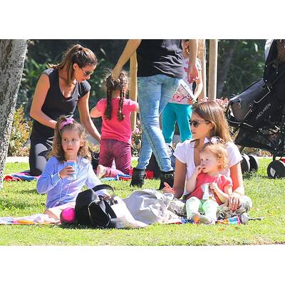 Jessica Alba im Familienglück