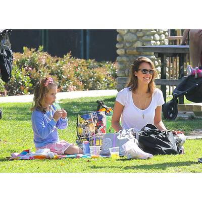Jessica Alba im Familienglück