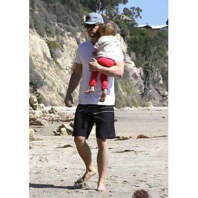 Chris Hemsworth kümmert sich liebevoll um Tochter India