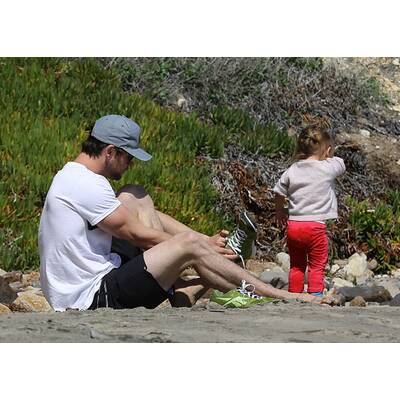 Chris Hemsworth kümmert sich liebevoll um Tochter India