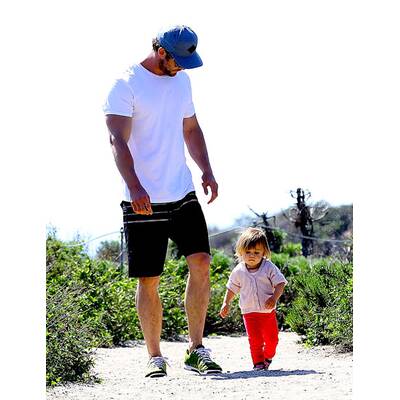 Chris Hemsworth kümmert sich liebevoll um Tochter India