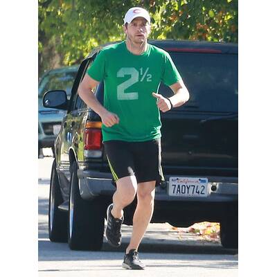 Ashton Kutcher zeigt sich sportlich