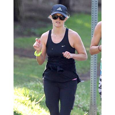 Reese Witherspoon macht Sport