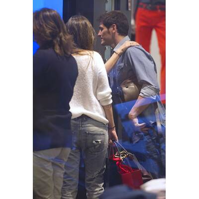 Iker Casillas beim Shoppen mit Sara Carbonero