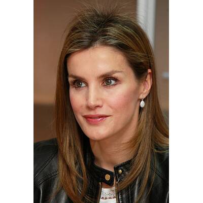 Prinzessin Letizia kämpft mit elektrischen Haare