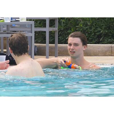 Patrick Schwarzenegger urlaubt in Miami
