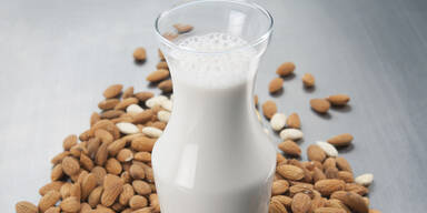 Mandelmilch